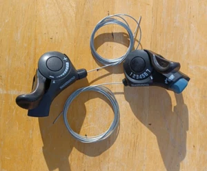 Shimano SIS  SL-TX30 7R Shifter Set 3x7 speed for Flat Bar - Thumb Shifters - Picture 1 of 4