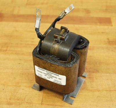 东芝 Internation 50614 / Grand Transformers Inc. GT-C294 变压器 - 二手 — 第 1/2 张图片