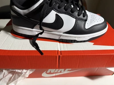 - Nike Dunk Low Negro Blanco W Foto 1 de 4