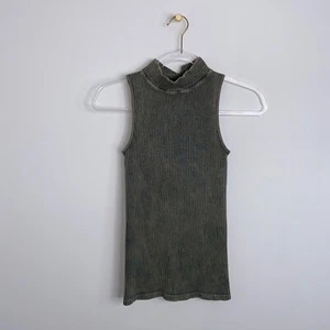 Free People Intimate No Looking Back Washed Cami Moosgrün XS/S Neu mit Etikett - Bild 1 von 5