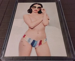 Tarjeta coleccionable Emma Roberts personalizada/novedad actriz - Imagen 1 de 2