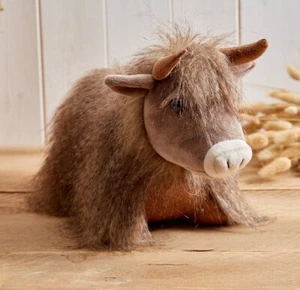HIGHLAND COW DOORSTOP By Langs Novelty Gift 32cm Long NEW - Picture 1 of 2