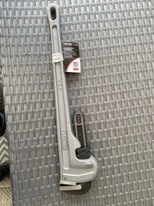 Ridgid 24-inch Aluminum Pipe Wrench - Picture 1 of 3