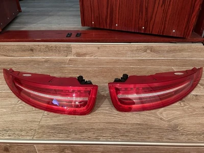 2012-2016 PORSCHE 正品 911 (991.1 ) 尾灯套装 美国 - 左/右使用 — 第 1/4 张图片