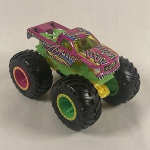 Hot Wheels Monster Jam Truck Torque Terror Neon Shocker Pink Green Loose - Picture 1 of 8