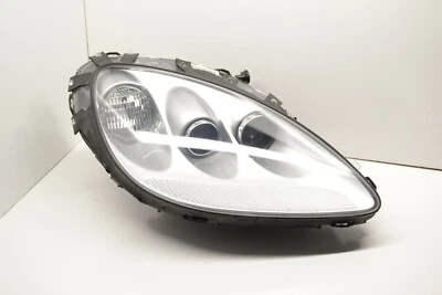 Faro xenón lateral derecho del pasajero Chevrolet Corvette 2005-2013 25862800 usado Foto 1 de 4