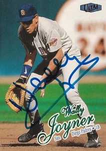 WALLY JOYNER SIGNED AUTO'D 1998 FLEER ULTRA CARD #254 SAN DIEGO PADRES ANGELS - Picture 1 of 3