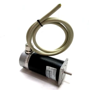 Parker SY563T-13999 Stepper Motor, 2-Phase, 1/4" Shaft, 4.2A per Phase Size 23 - Picture 1 of 5