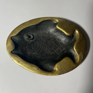 ✅VINTAGE 🇮🇱SOLID BRASS ASHTRAY 🚬FISH PATTERN MADE BY NARDIA🇮🇱 ISRAEL🚬 - Picture 1 of 3