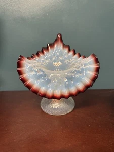 Early 1900s Glass Jack In The Pulpit Vase Glass 7" tall by 6.5" wide - Picture 1 of 9