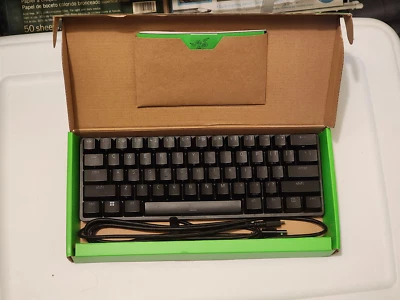 Razer Huntsman Mini 60 TKL Gaming Keyboard - FASTEST OPTICAL PURPLE SWITCHES - Image 1 of 3