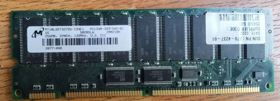 Micron MT18LSDT3272G-133E1 PC133R-333 256MB CL3 ECC Server RAM Memory SUN - Image 1 of 1