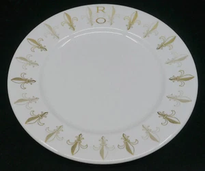 VINTAGE SHENANGO CHINA DINNER PLATE WITH FLEUR DE LIS BORDER, RO LOGO - Picture 1 of 5