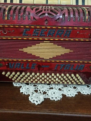 FISARMONICA VALLE-ITALIA. C. SERRA - Immagine 1 di 4