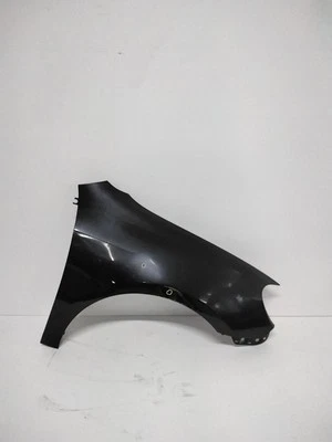 PARAFANGO ANTERIORE DESTRO PER VOLKSWAGEN Golf 6 Berlina 5K6821022B (08>12) - Immagine 1 di 4