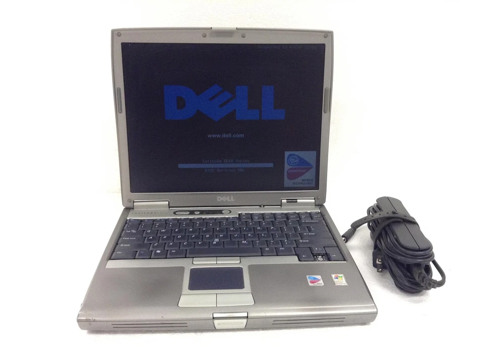 Laptop Dell Latitude D610 Pentium M 1,73 GHz 14" con 1 GB de RAM, DVDRW, adaptador de CA Foto 1 de 4
