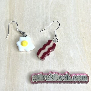 Eggs And Bacon Earrings - Breakfast Brunch Mini Food Charms - Picture 1 of 3