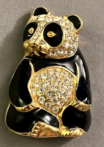 Broche prendedor vintage TRIFARI tono dorado esmalte negro estrás oso panda como nuevo - Imagen 1 de 6