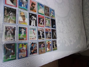 Tony Gwynn and Greg Maddux 24 Card Lot(1993 Select #31 Greg Maddux, 2000 Upper D - Picture 1 of 6