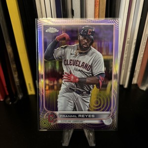 2022 Topps Chrome Franmil Reyes Purple & Yellow Sonic /299 SP #97 Guardians