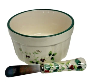 Pfaltzgraff Winterberry Christmas Dip Mix Set Bowl With Spreader Porcelain - Picture 1 of 8