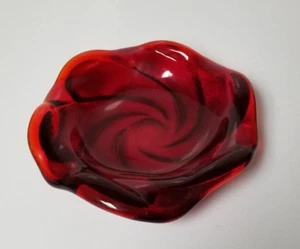 Vintage ashtray candy dish red - Picture 1 of 6