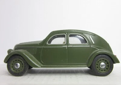 Dea Modellino auto 9x3,5cm Lancia Aprilia 1939 edizione speciale no box (gg29) - Immagine 1 di 3