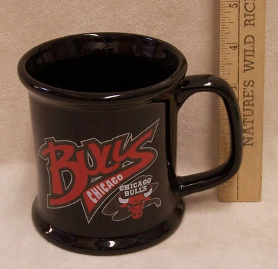 黑色大号陶瓷咖啡杯马克杯芝加哥公牛队 NBA 篮球授权产品 — 第 1/2 张图片