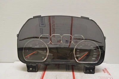 Chevrolet Suburban 2016 16 velocímetro cuadro de instrumentos 131 k millas R7 034 Foto 1 de 4