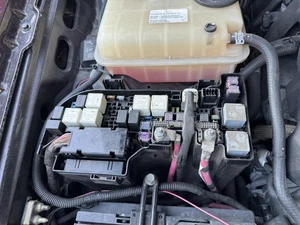 FORD TERRITORY FUSE BOX ENGINE BAY, SZ MKI-MKII, 03/11-12/16 11 12 13 14 15 16 - Picture 1 of 10