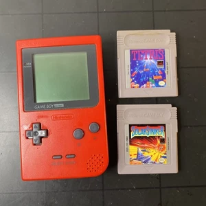 Nintendo Game Boy Pocket Console Rossa MGB-001 testata con due giochi - Foto 1 di 5
