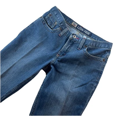 Pantalones de mezclilla Cruel Girl 7 regulares ajustados 32” entrepierna 30W solapa look bolsillos traseros Foto 1 de 4