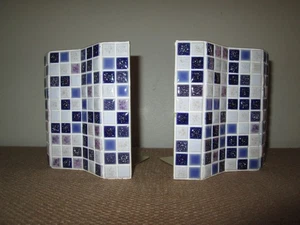2er Set Vintage MCM Mosaikfliese Buchstützen blau + beige - Bild 1 von 4