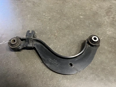 Оригинальный верхний рычаг управления для заднего правостороннего пассажира Audi A3 2009 2010 2011 2012 годов выпуска 9532 - Изображение 1 из 4