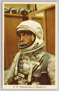 Postal de la NASA Comandante de la Marina de los Estados Unidos Astronauta Alan B. Shepard c1962 - Imagen 1 de 2