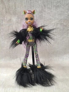 Monster High Ghouls Rule Clawdeen Wolf Puppe 2012 mit Kostüm und Schuhen - Bild 1 von 7