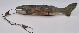 Vintage Folkart Wooden Carved Hand Painted Fish Home Decor Decoy - Picture 1 of 9