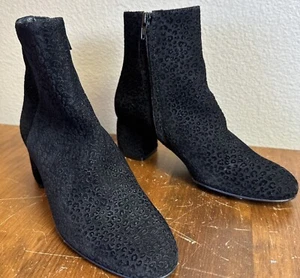 AGL Ankle Boots NEW Women 5.5 Black Suede Leather Embossed Ankle Boot Side Zip - Picture 1 of 11