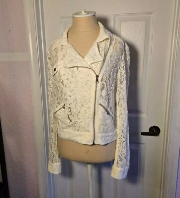 Jaqueta de motociclista Bebe renda marfim transparente tamanho 12 feminina com zíper cropped vintage - Imagem 1 de 4