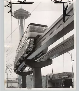 Monorraíl de la Feria Mundial de Seattle 1976 tecnología vintage rara foto de prensa - Imagen 1 de 2