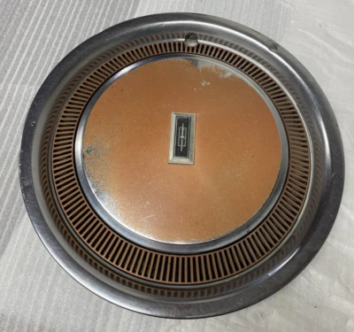 Oldsmobile Cutlass Supreme 1978 tapacubos cubierta de rueda OEM 52225E Foto 1 de 4