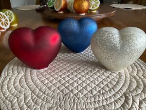 Set 3 Illuminated White Frost Glass Hearts by Valerie Parr Hill RED WHITE BLUE