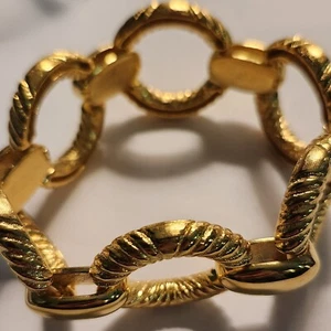 Vintage Joan Rivers Signed Gold Tone Chain Link Bracelet 7" - Picture 1 of 5