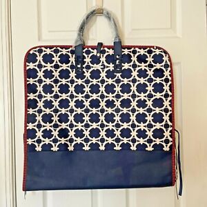 Stella & Dot lets get carried away hanging bag NEW Navy and White
