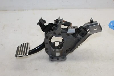 2009-2020 Nissan 370z Brake Pedal OEM FB92 - Image 1 of 3