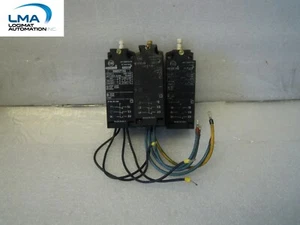 3X GENERAL ELECTRIC 114FCT03 SAFETY LIMIT SWITCH CEMA 10A 660V IP40 CGE - Foto 1 di 3