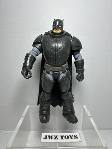 McFarlane Toys DC Multiverse Figure - Armored Batman (The Dark Knight Returns) - Picture 1 of 8