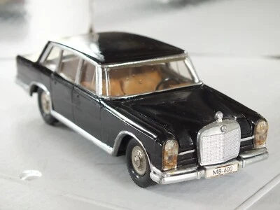 RW 301  Mercedes 600 raro modello Perfetta no scatola - Immagine 1 di 4