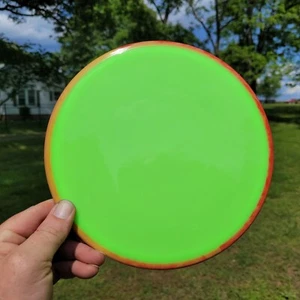 Disco Golf Nuevo Axiom Disc Golf Neutron BALANCE 176gm Gama Media - Imagen 1 de 3