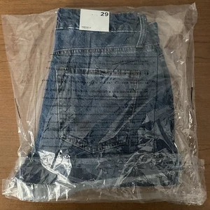 Forever 21 WGA Apparel Medium Blue Denim Shorts Daisy Print Size 29 NEW - Picture 1 of 5